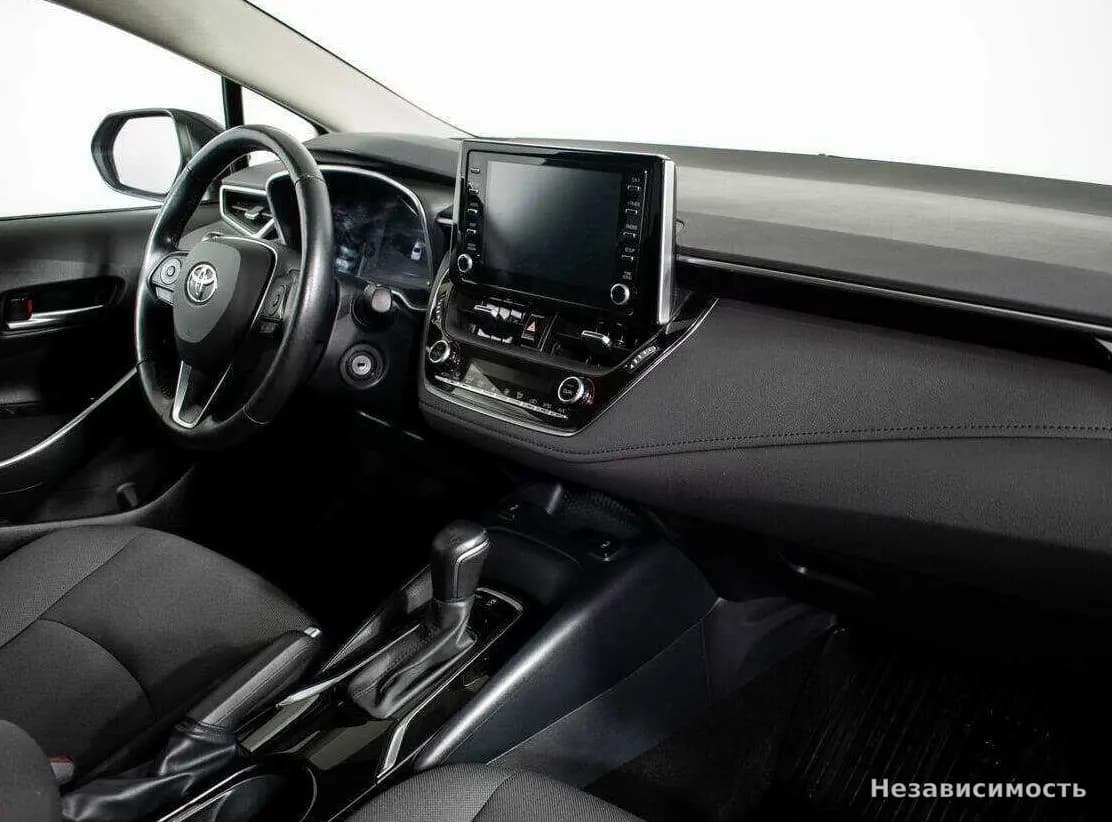 Toyota Corolla 2019 с пробегом — фото 7