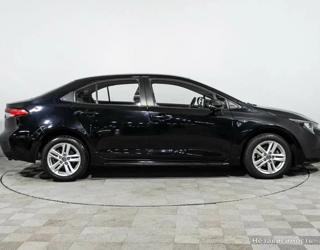 Toyota Corolla 2020 с пробегом — фото 4