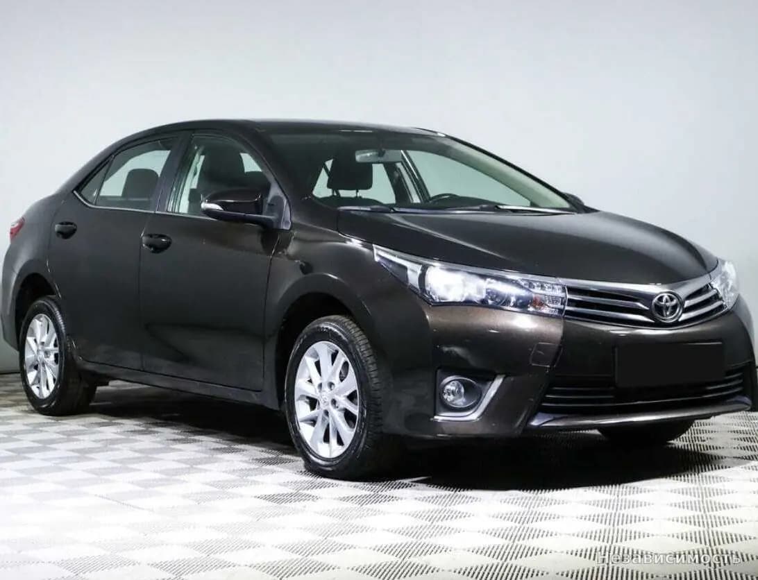 Toyota Corolla 2016 с пробегом — фото 3