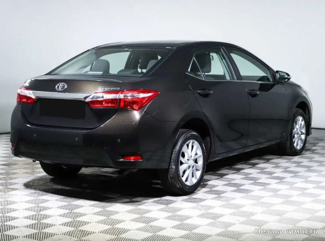 Toyota Corolla 2016 с пробегом — фото 4