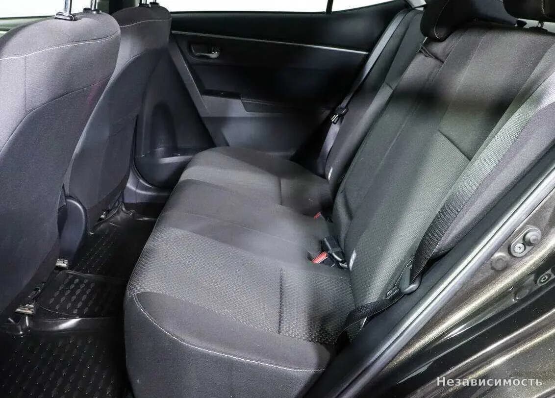 Toyota Corolla 2016 с пробегом — фото 8