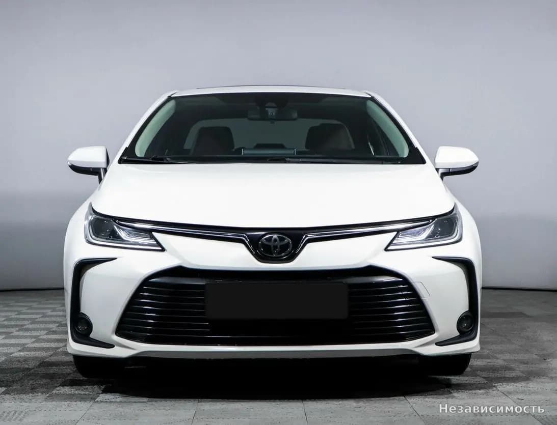 Toyota Corolla 2021 с пробегом — фото 2