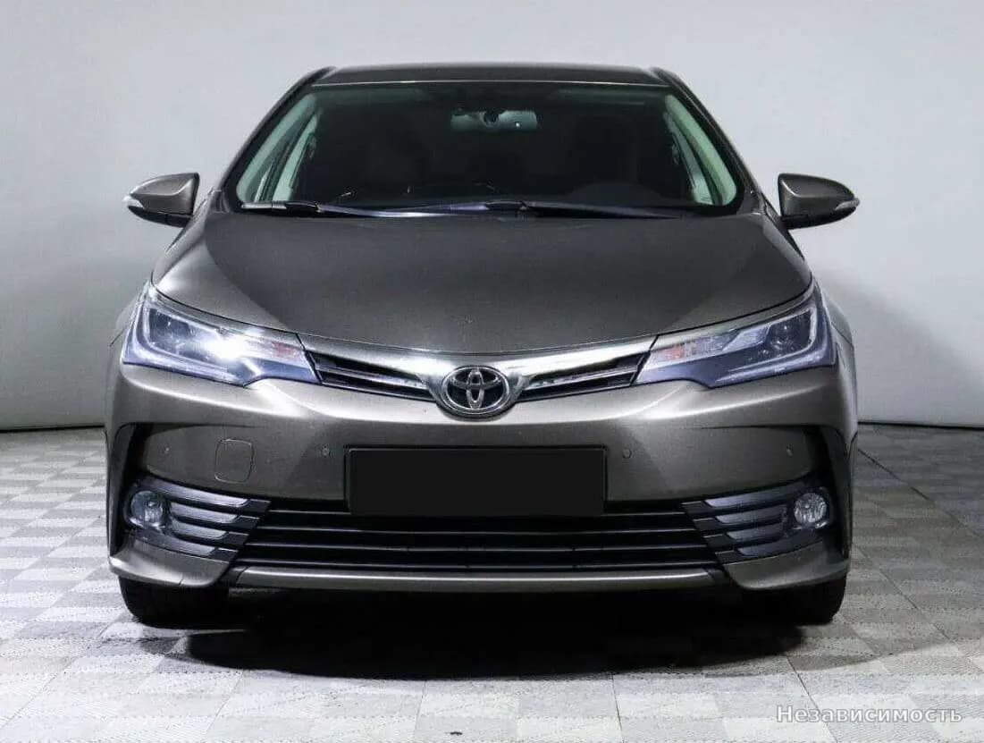 Toyota Corolla 2018 с пробегом — фото 2