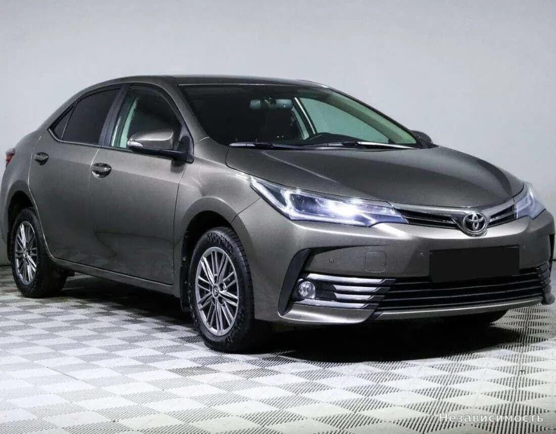 Toyota Corolla 2018 с пробегом — фото 3