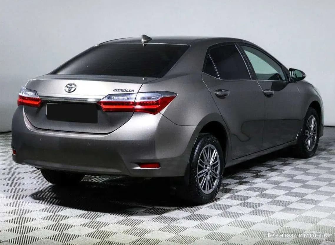 Toyota Corolla 2018 с пробегом — фото 4