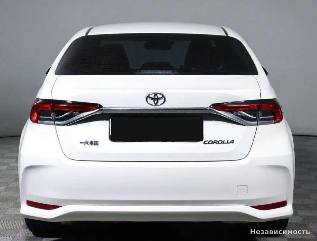 Toyota Corolla 2022 с пробегом — фото 4