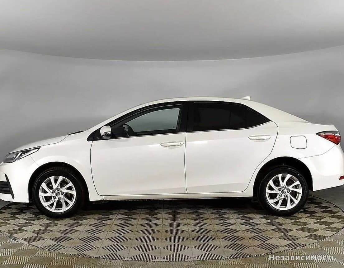 Toyota Corolla 2017 с пробегом — фото 6