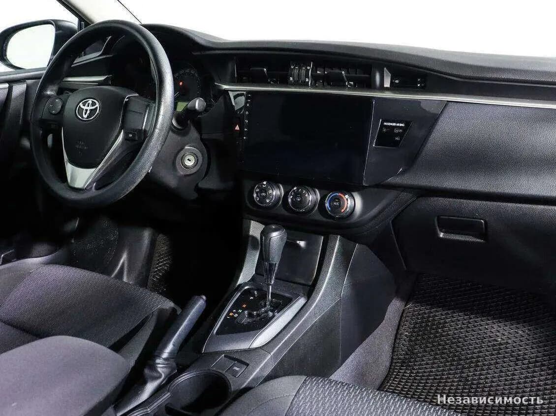Toyota Corolla 2013 с пробегом — фото 6