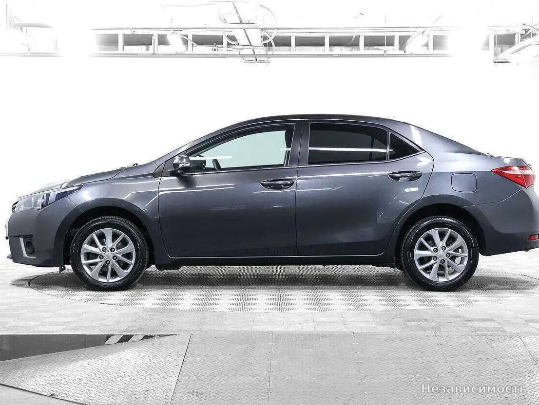 Toyota Corolla 2013 с пробегом — фото 7