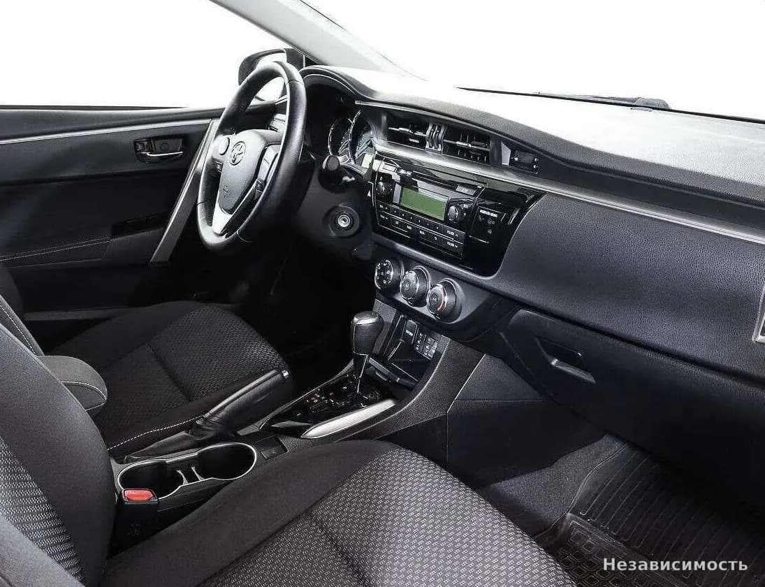 Toyota Corolla 2013 с пробегом — фото 8