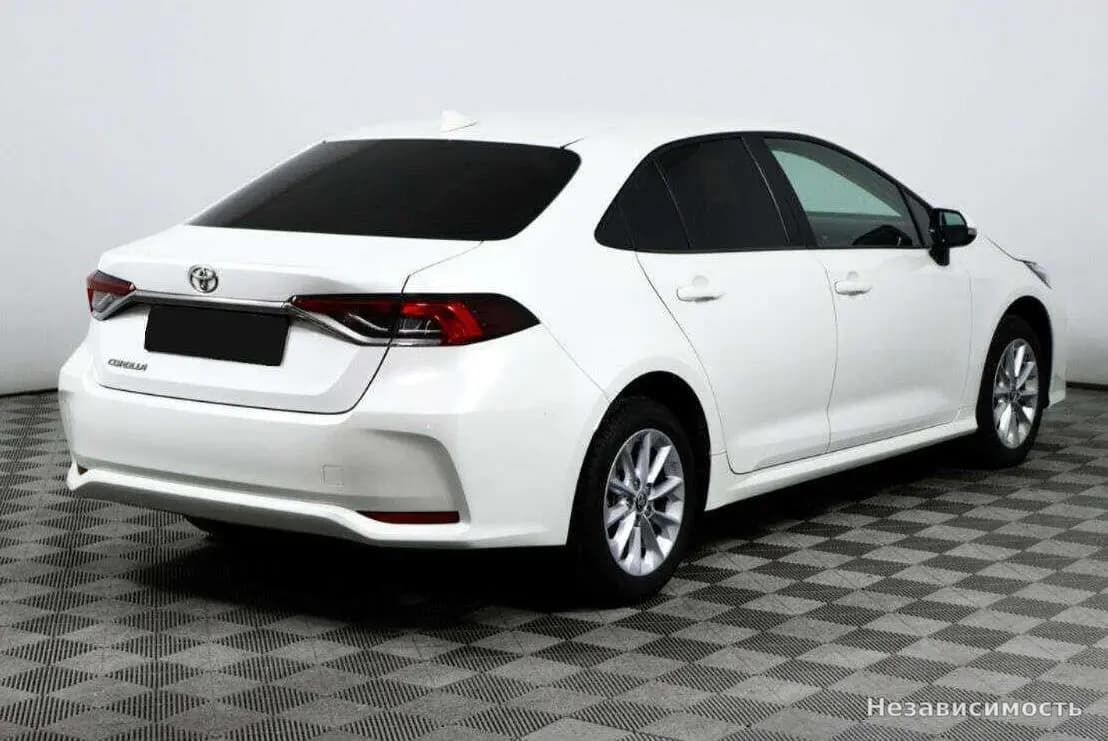 Toyota Corolla 2021 с пробегом — фото 5
