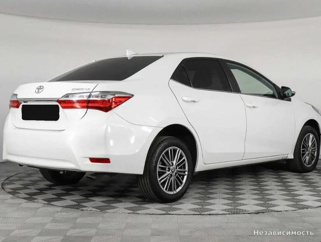 Toyota Corolla 2018 с пробегом — фото 5