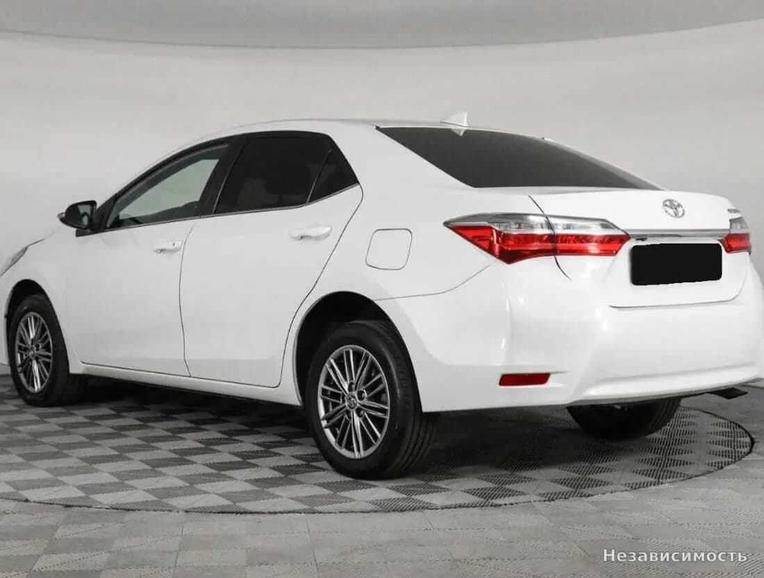 Toyota Corolla 2018 с пробегом — фото 7