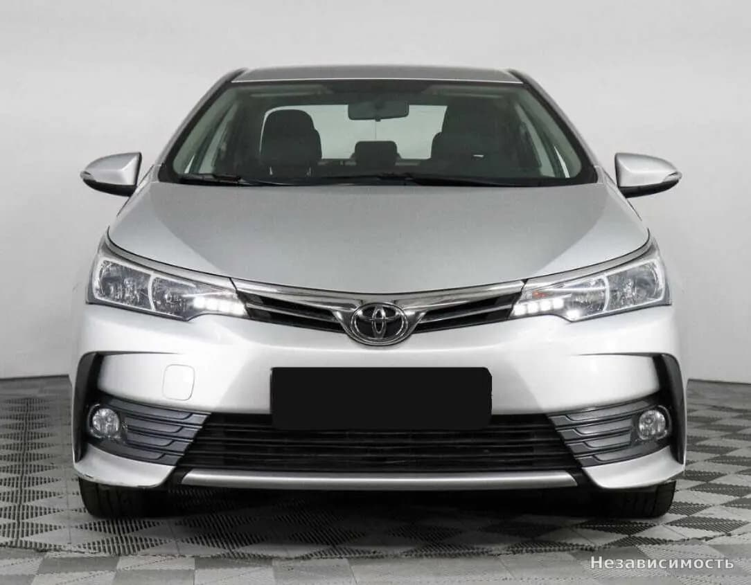Toyota Corolla 2017 с пробегом — фото 2