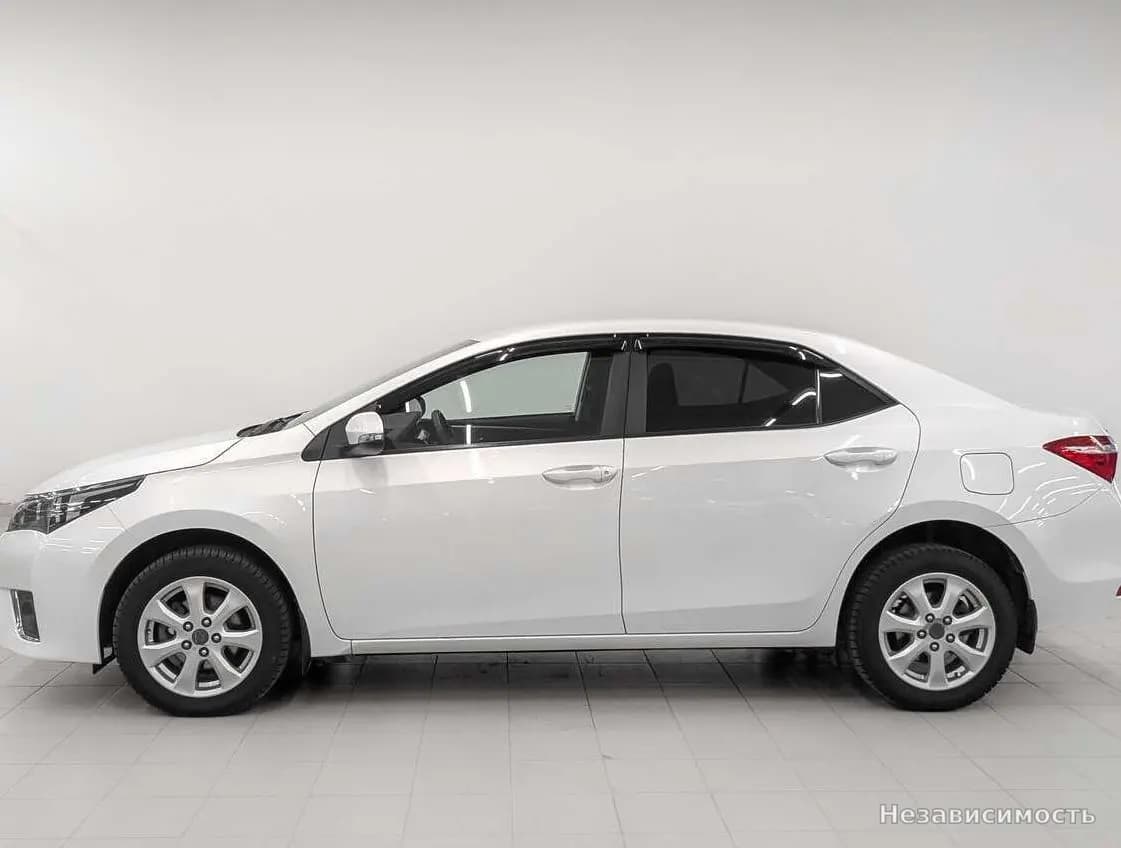 Toyota Corolla 2014 с пробегом — фото 8