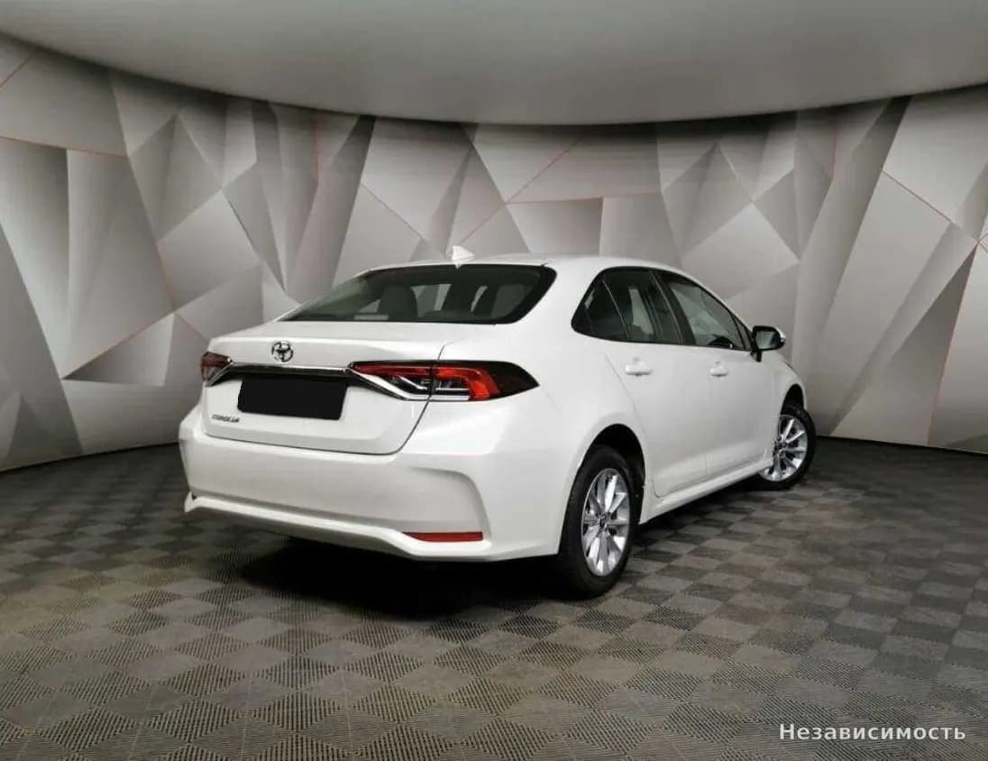 Toyota Corolla 2019 с пробегом — фото 2