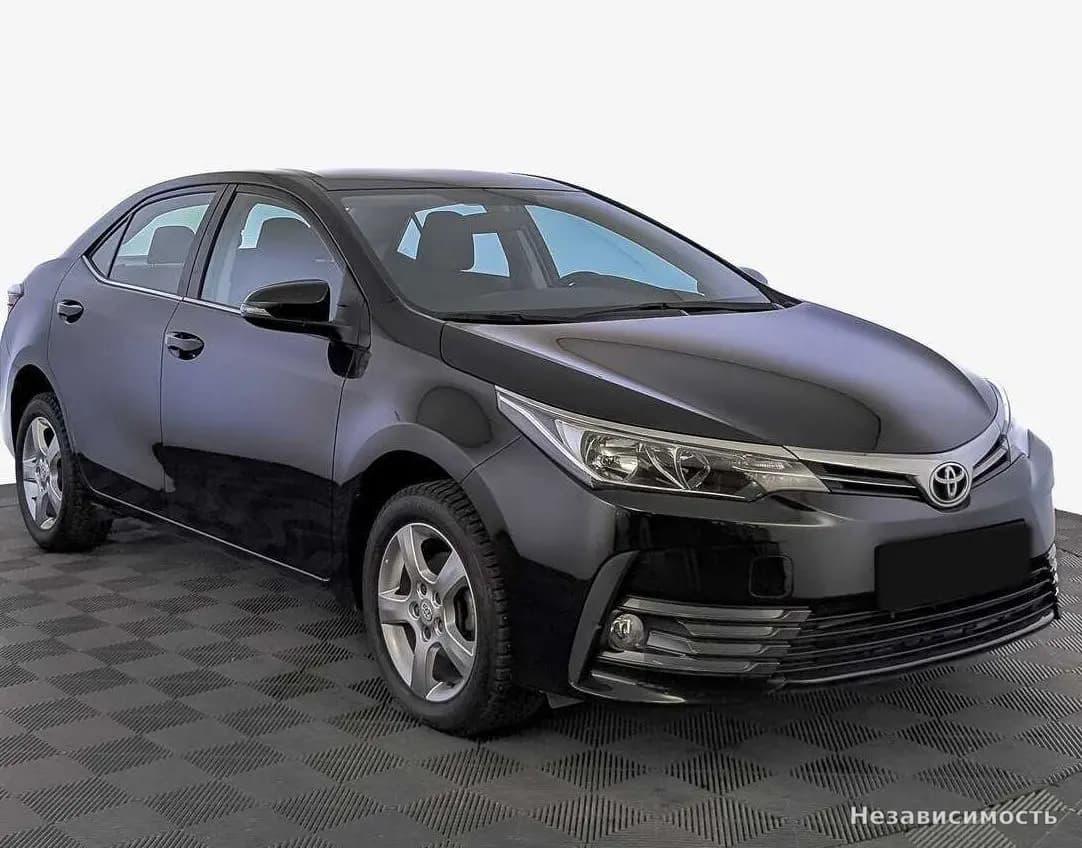 Toyota Corolla 2017 с пробегом — фото 3