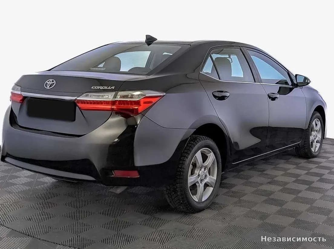 Toyota Corolla 2017 с пробегом — фото 5