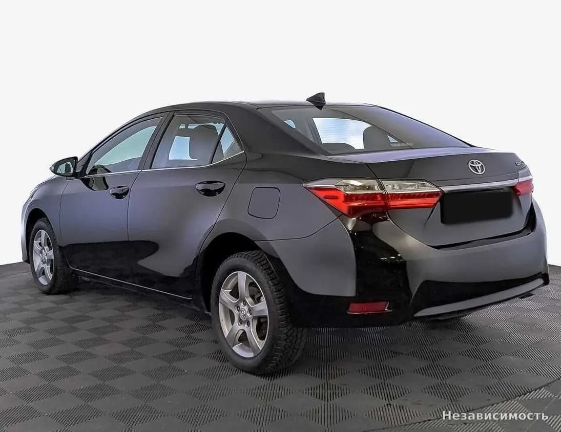Toyota Corolla 2017 с пробегом — фото 7