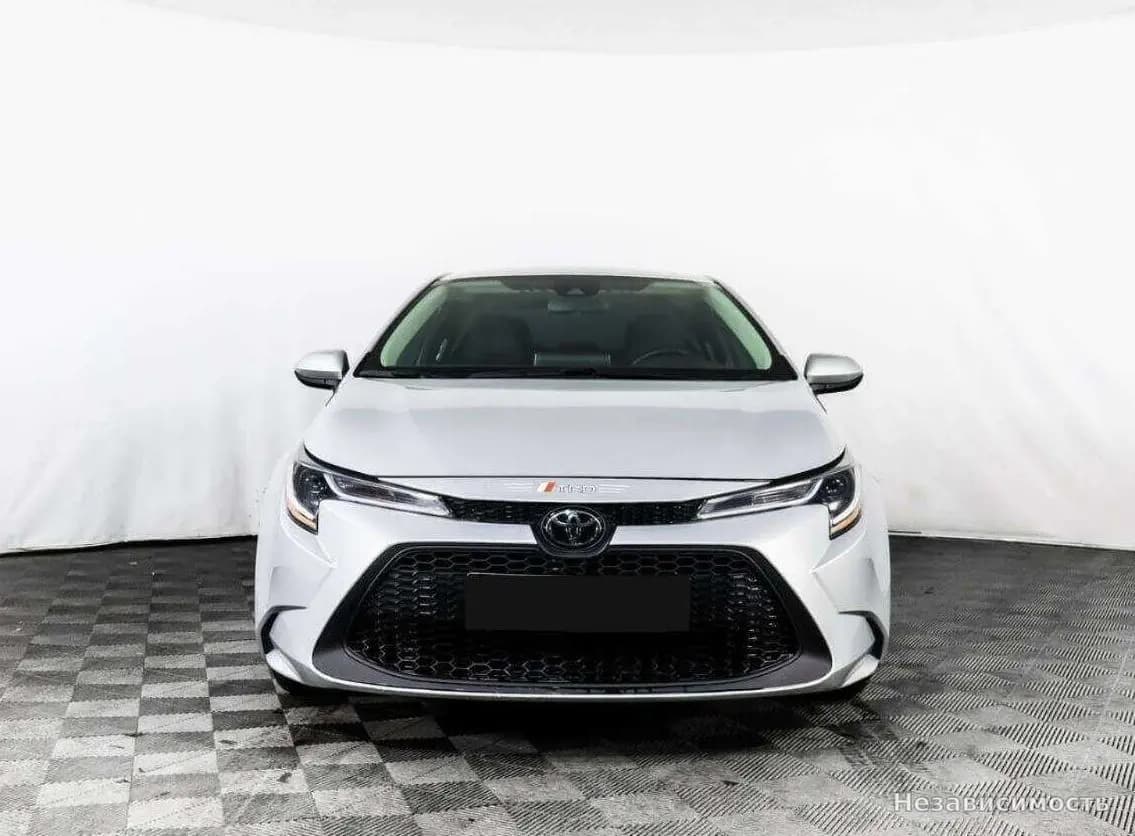 Toyota Corolla 2021 с пробегом — фото 2