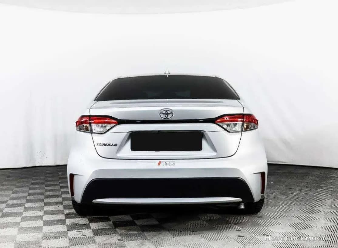 Toyota Corolla 2021 с пробегом — фото 6