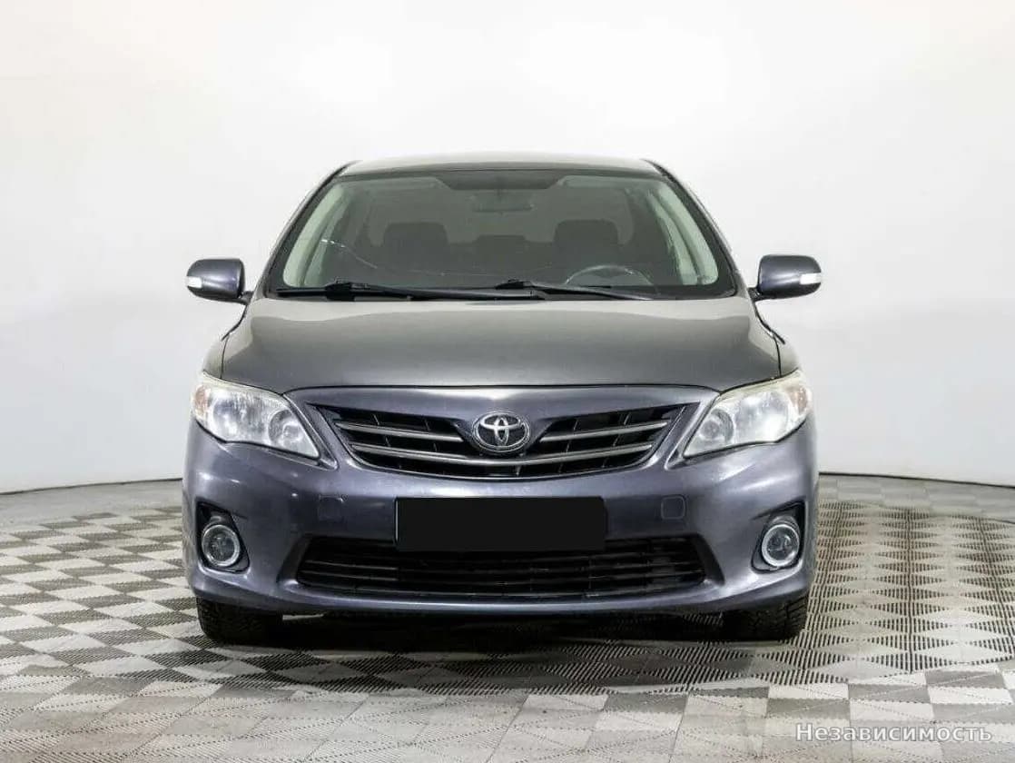 Toyota Corolla 2012 с пробегом — фото 2