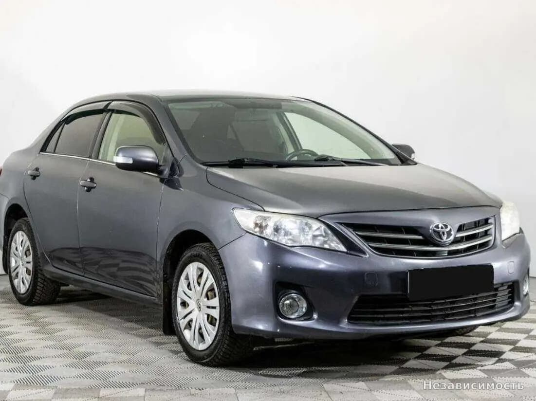 Toyota Corolla 2012 с пробегом — фото 3