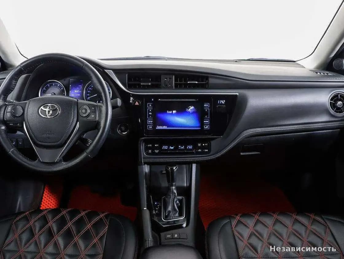 Toyota Corolla 2018 с пробегом — фото 10