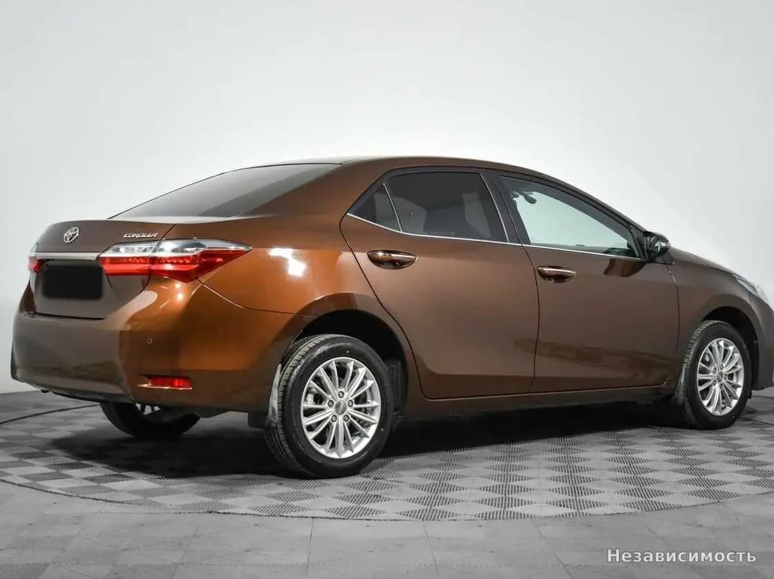 Toyota Corolla 2016 с пробегом — фото 5