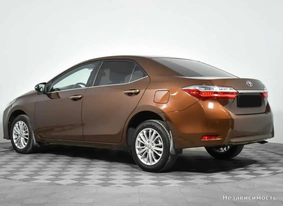 Toyota Corolla 2016 с пробегом — фото 7