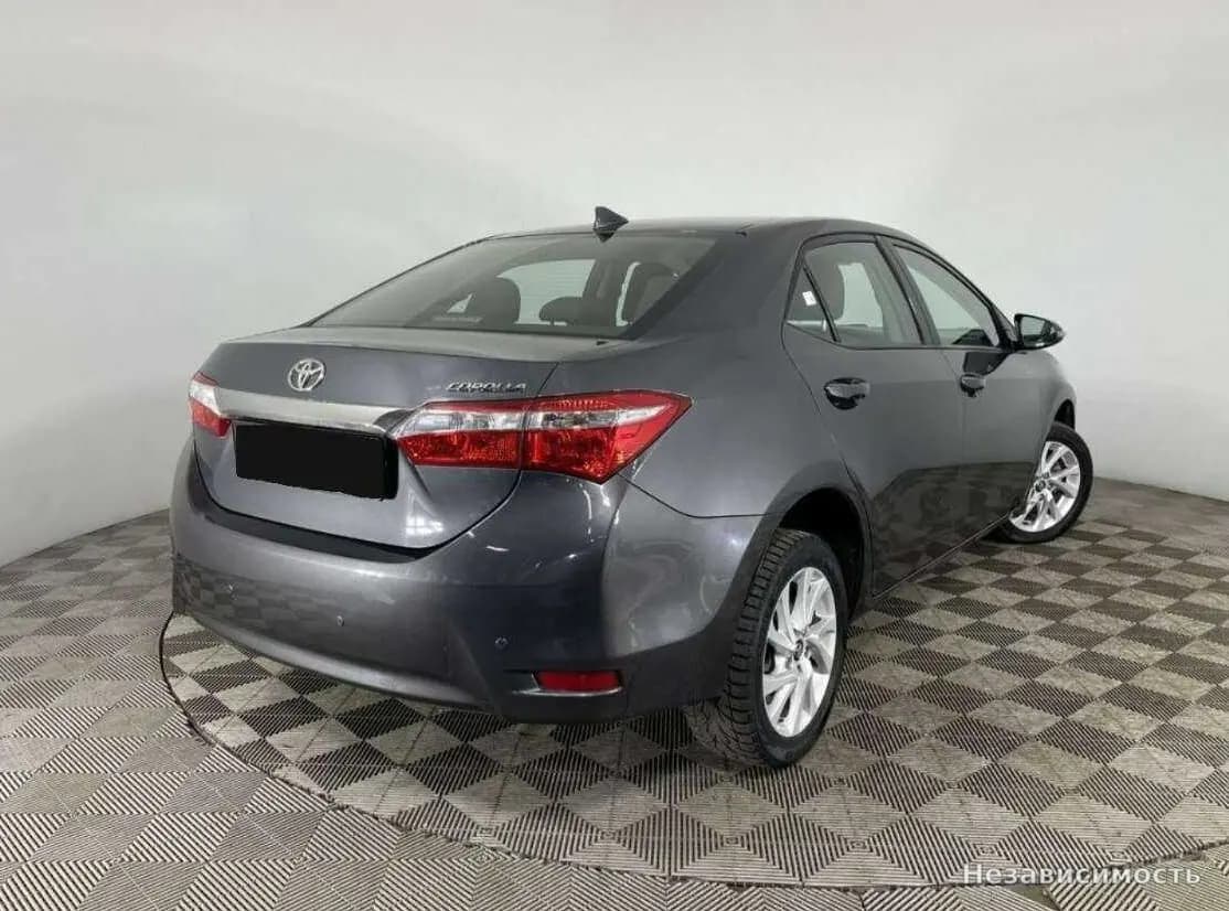 Toyota Corolla 2017 с пробегом — фото 6