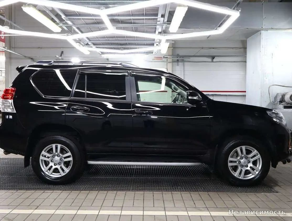 Toyota Land Cruiser Prado 2013 с пробегом — фото 3