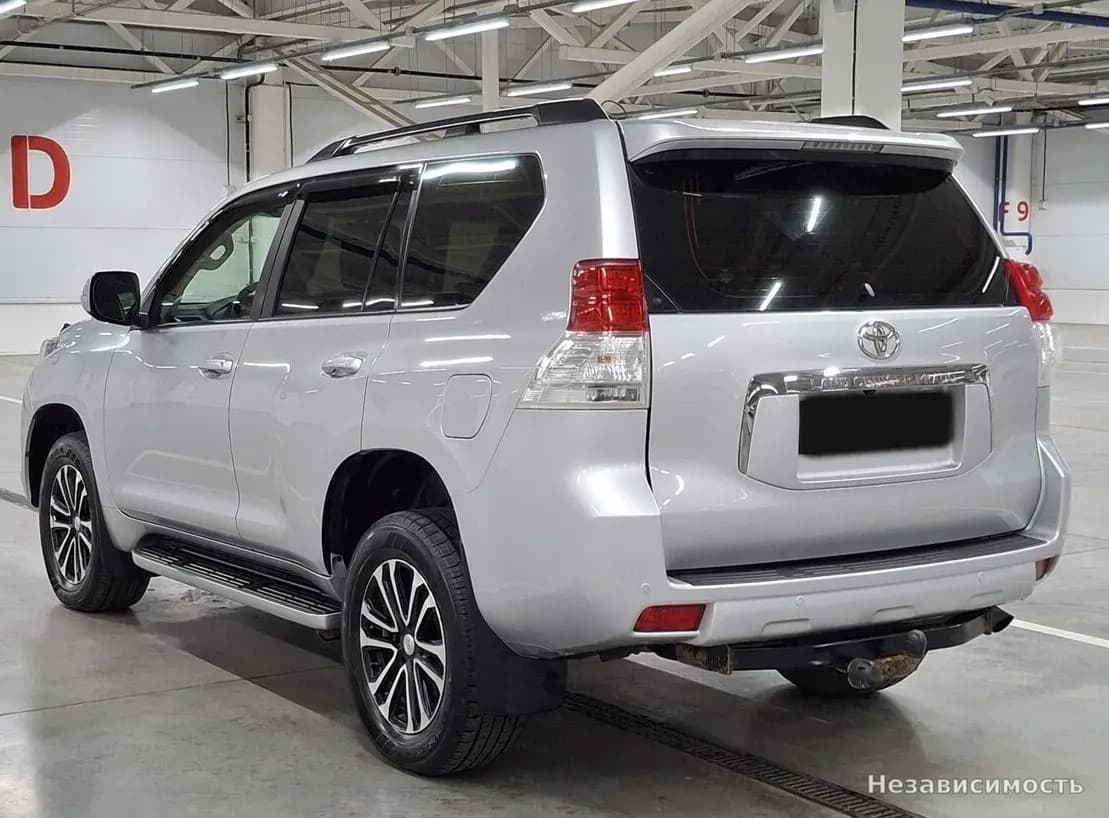 Toyota Land Cruiser Prado 2012 с пробегом — фото 7
