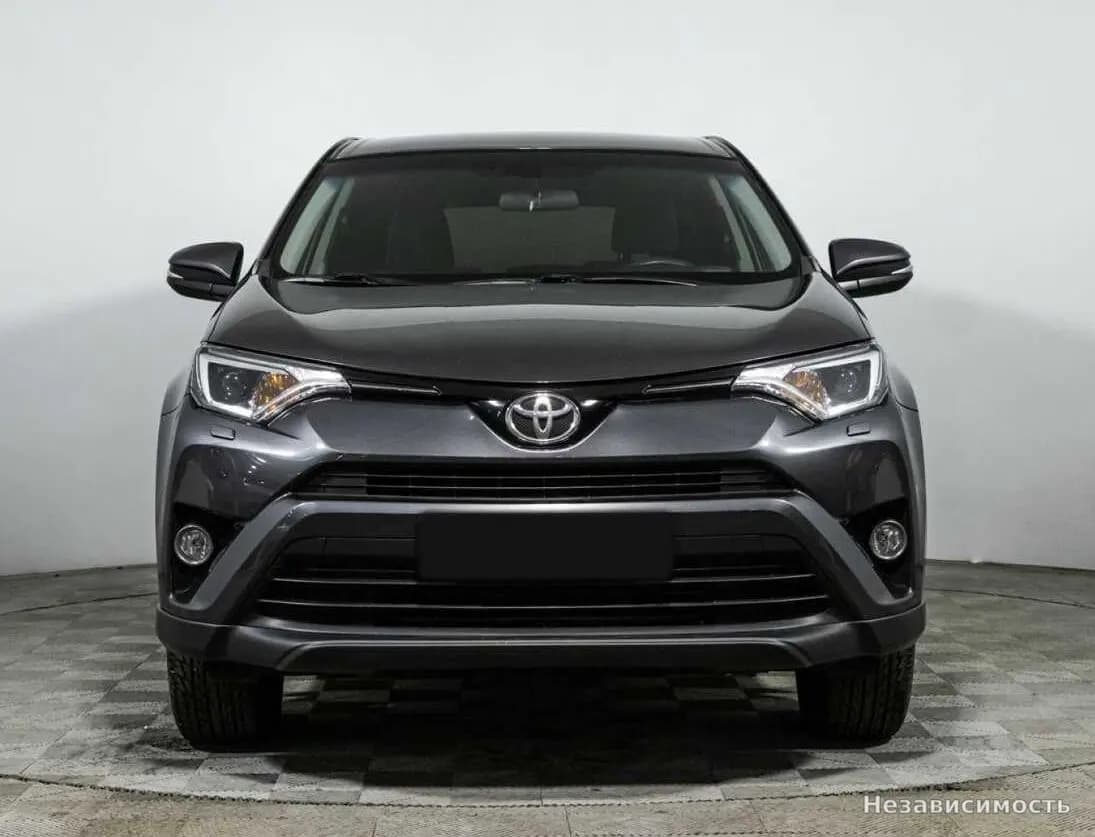 Toyota RAV4 VI (XA60) 2016 с пробегом — фото 2