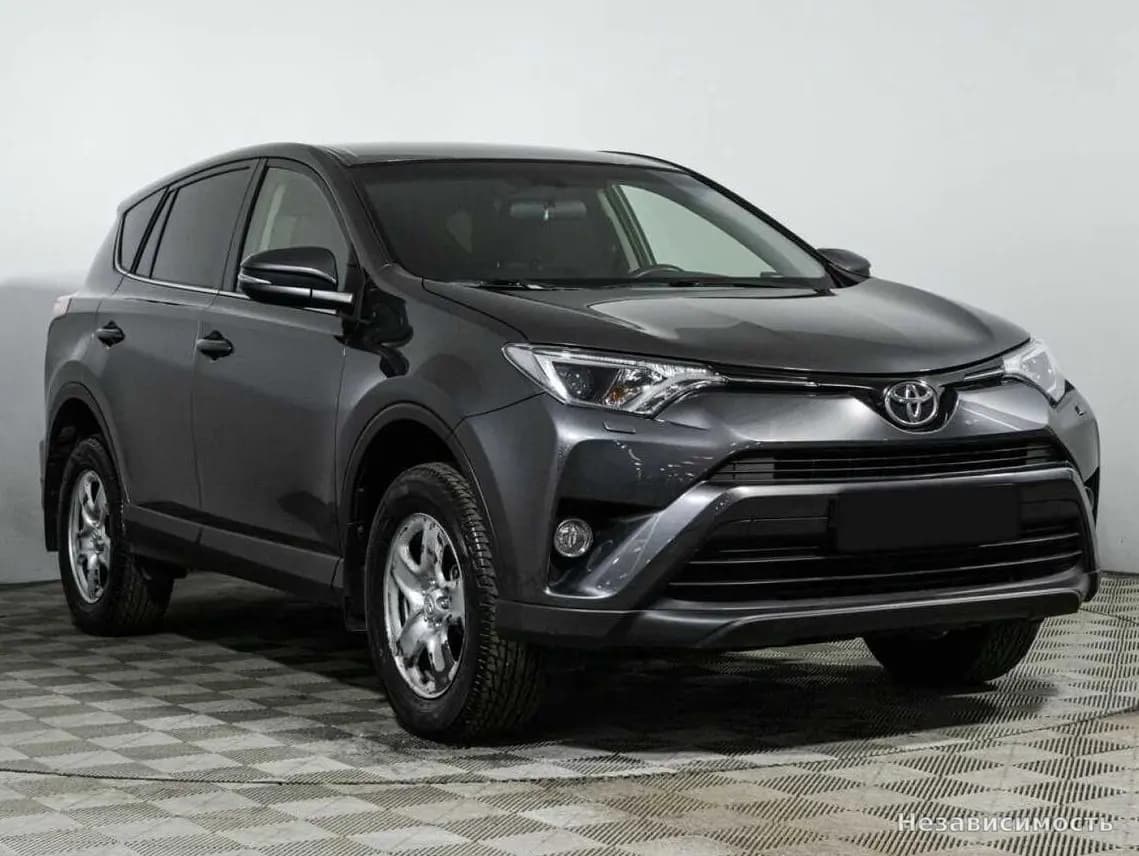Toyota RAV4 VI (XA60) 2016 с пробегом — фото 3