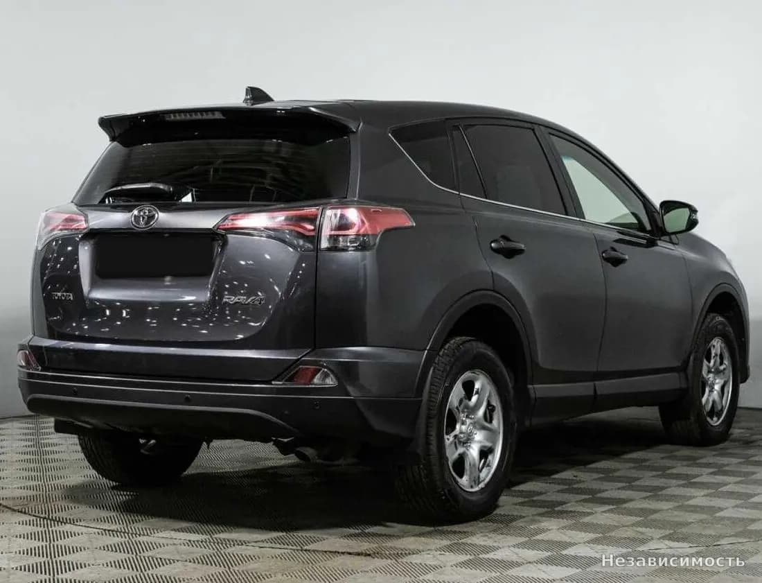 Toyota RAV4 VI (XA60) 2016 с пробегом — фото 5
