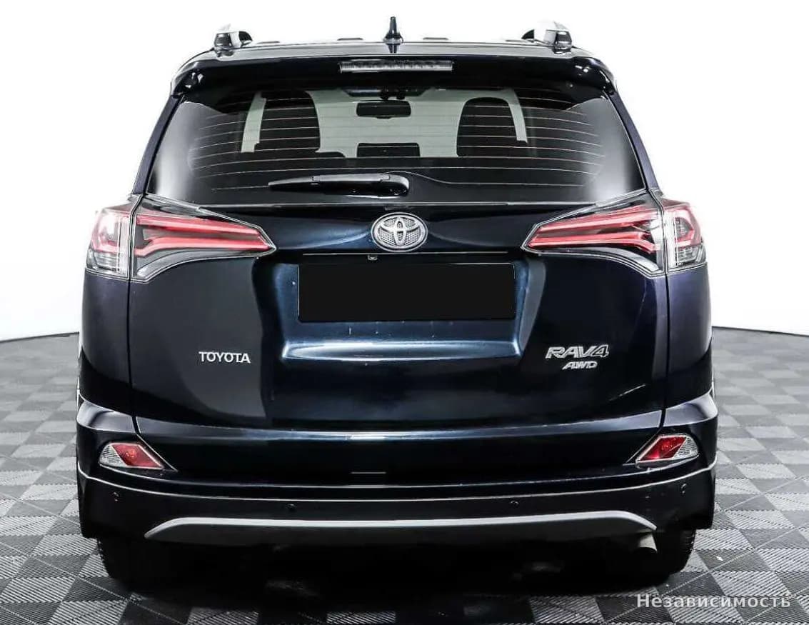 Toyota RAV4 VI (XA60) 2018 с пробегом — фото 6