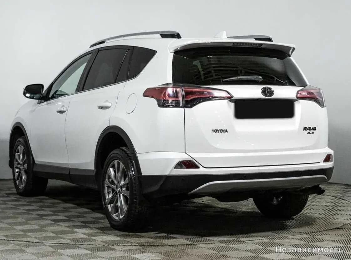 Toyota RAV4 VI (XA60) 2019 с пробегом — фото 7