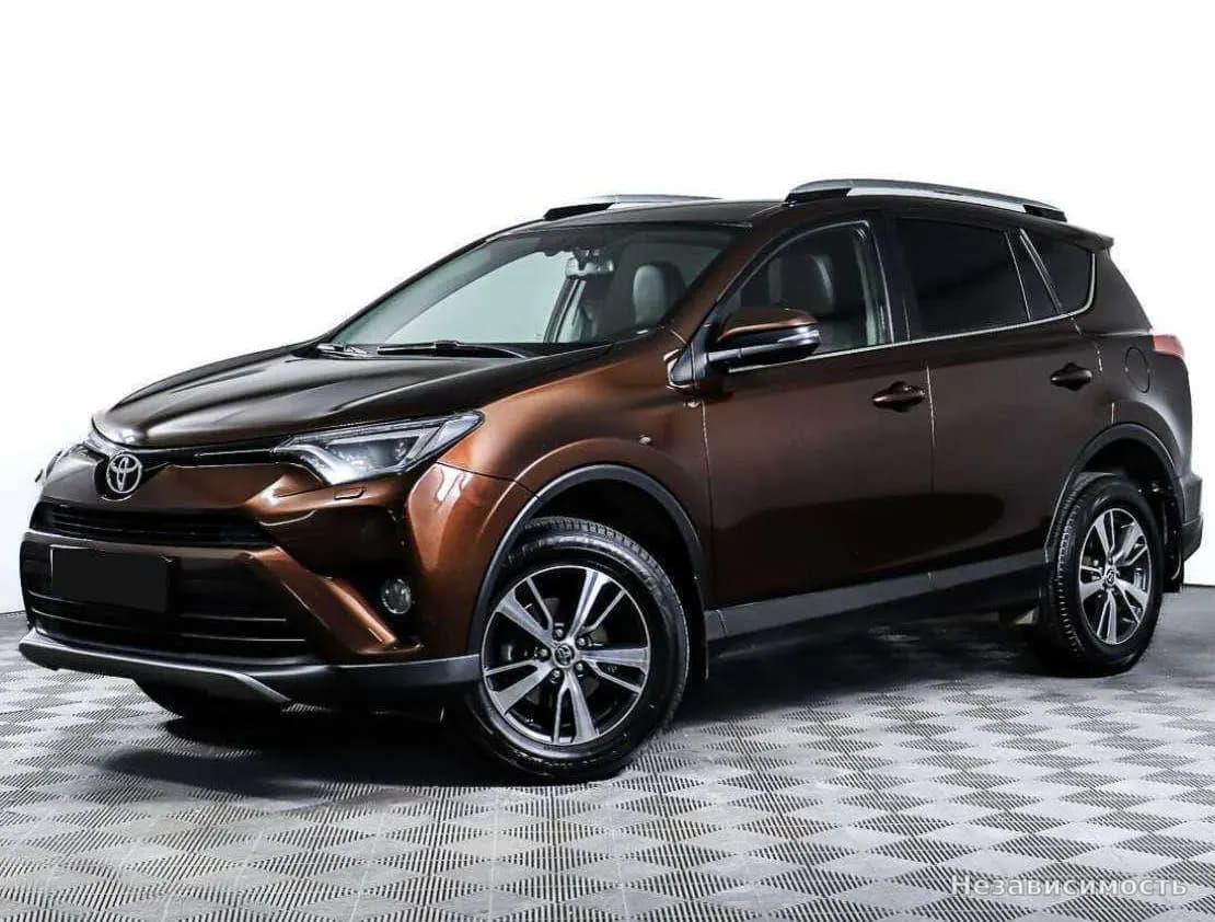 Toyota RAV4 VI (XA60), 2018 с пробегом