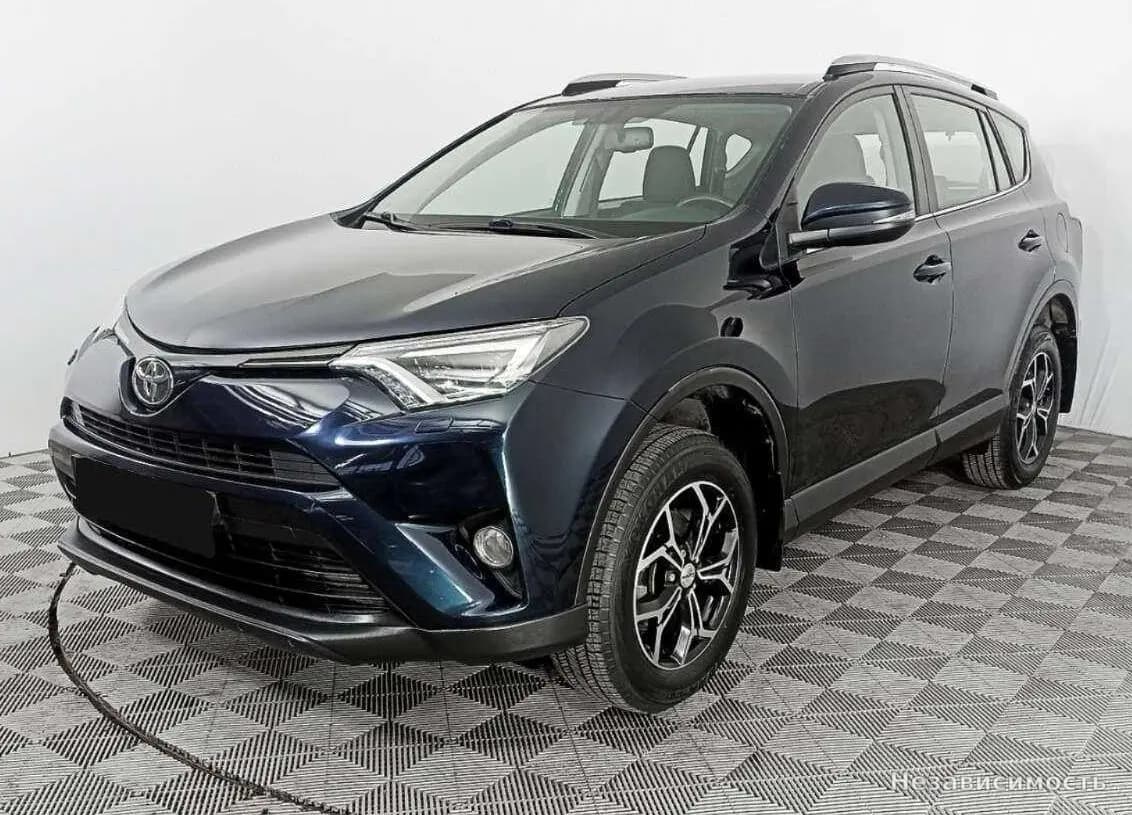 Toyota RAV4 VI (XA60), 2018 с пробегом