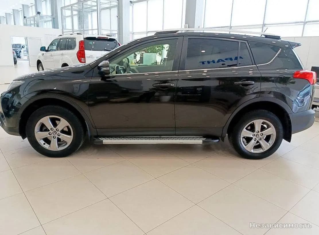 Toyota RAV4 VI (XA60) 2015 с пробегом — фото 8