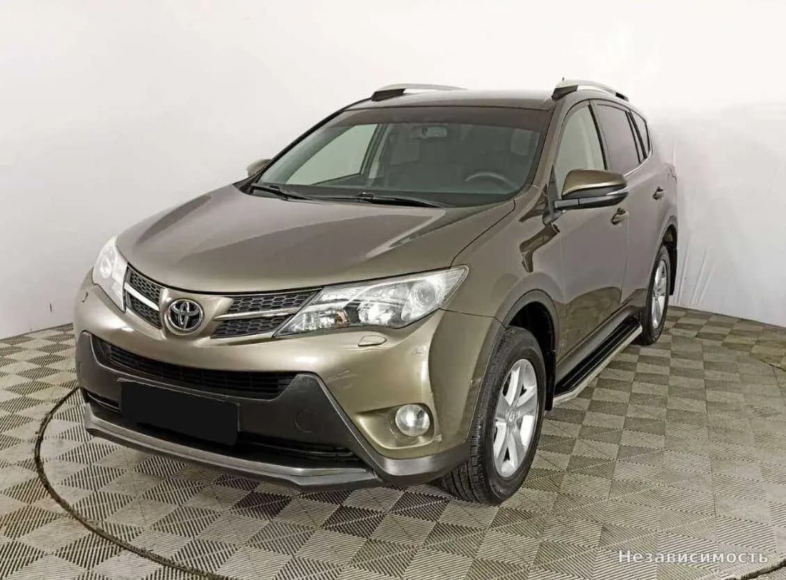 Toyota RAV4 VI (XA60), 2014 с пробегом
