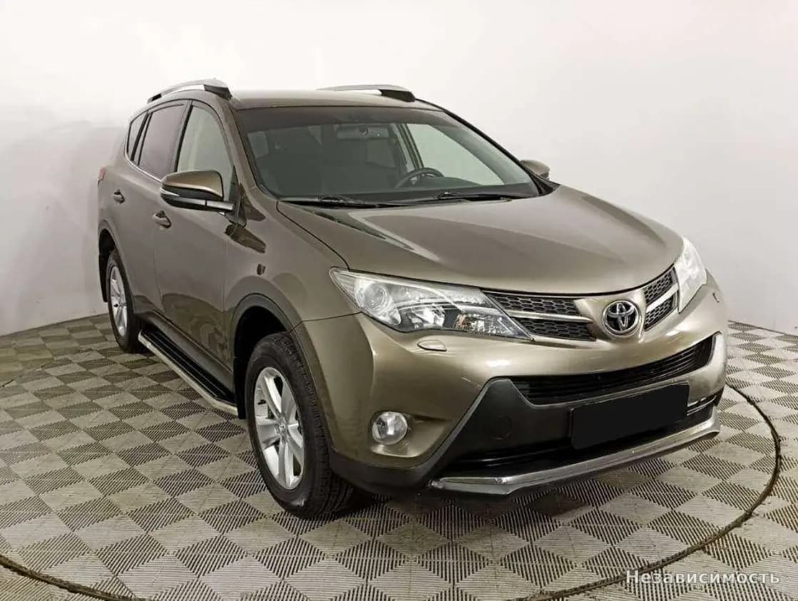 Toyota RAV4 VI (XA60) 2014 с пробегом — фото 3