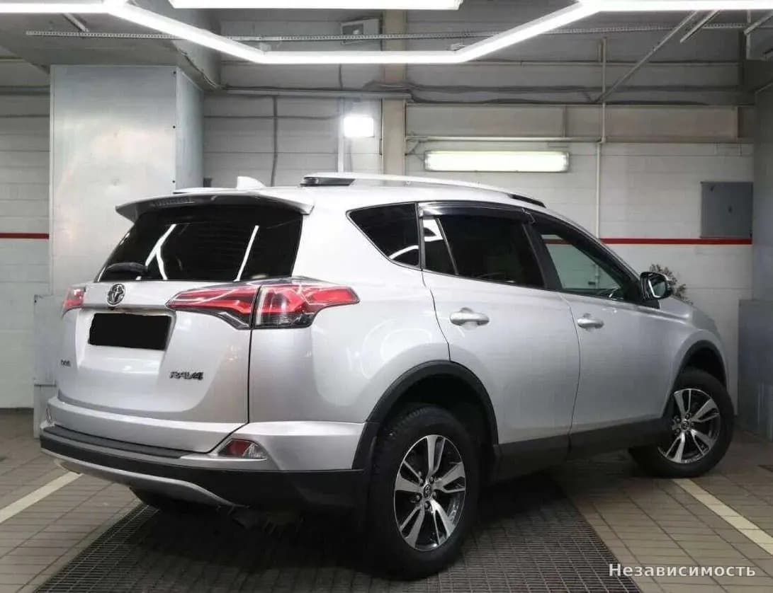 Toyota RAV4 VI (XA60) 2019 с пробегом — фото 3
