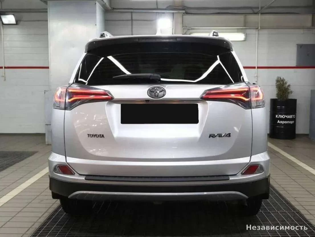 Toyota RAV4 VI (XA60) 2019 с пробегом — фото 4