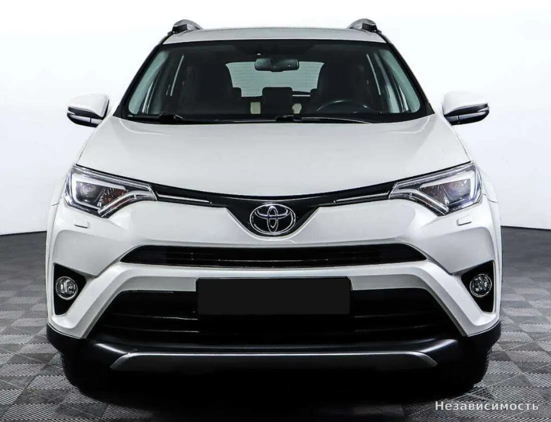Toyota RAV4 VI (XA60) 2018 с пробегом — фото 2