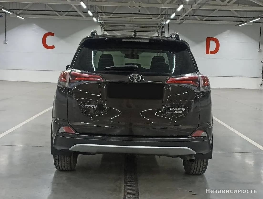 Toyota RAV4 VI (XA60) 2016 с пробегом — фото 6