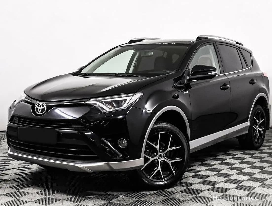 Toyota RAV4 VI (XA60), 2017 с пробегом