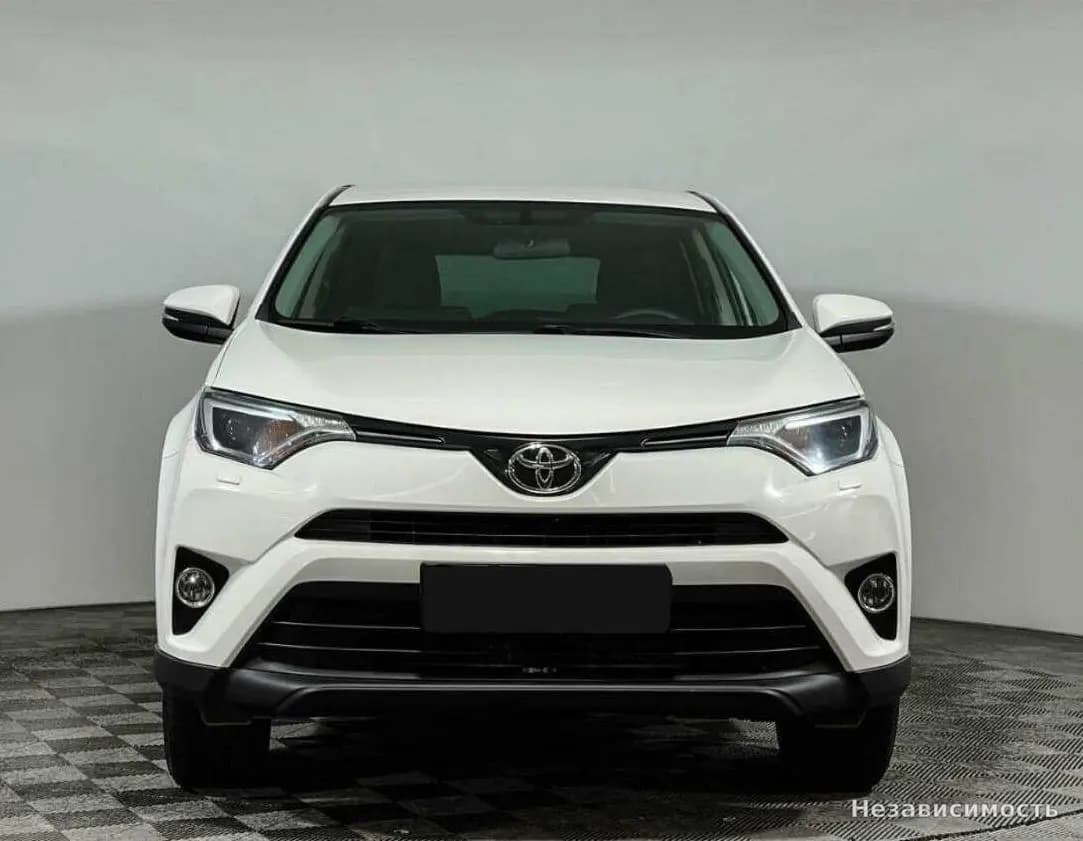 Toyota RAV4 VI (XA60) 2016 с пробегом — фото 2