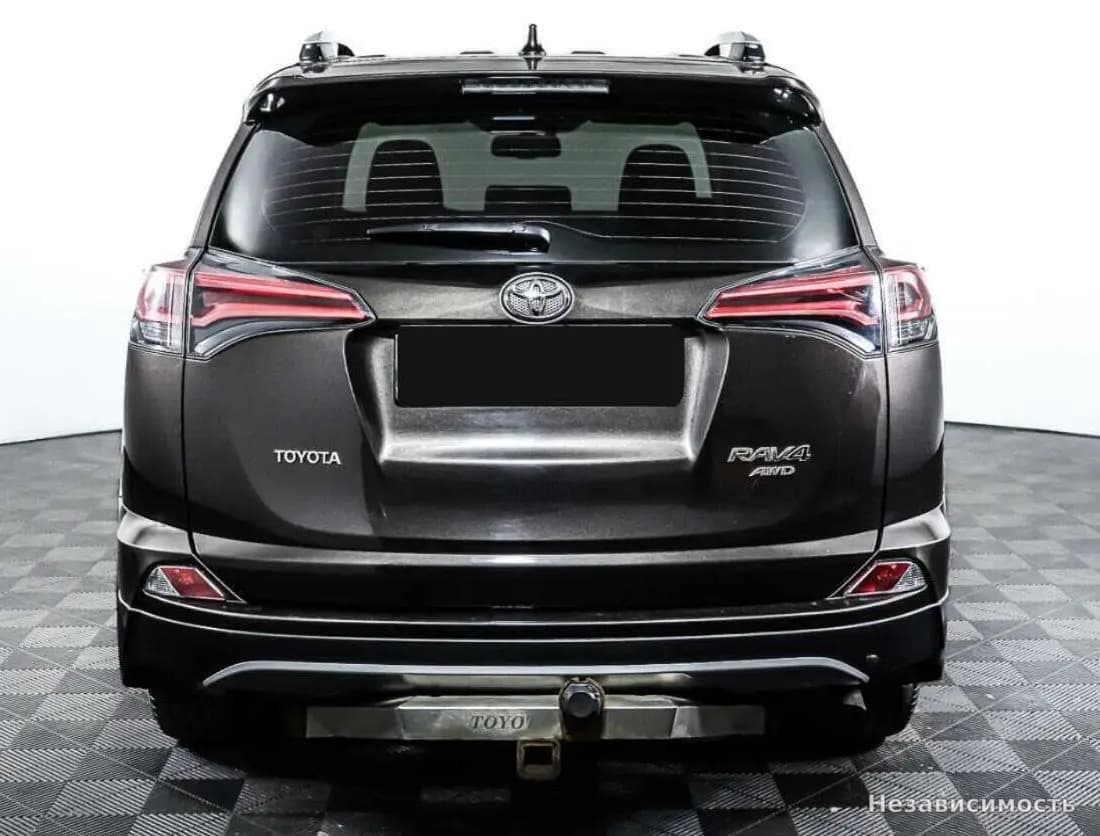 Toyota RAV4 VI (XA60) 2019 с пробегом — фото 6